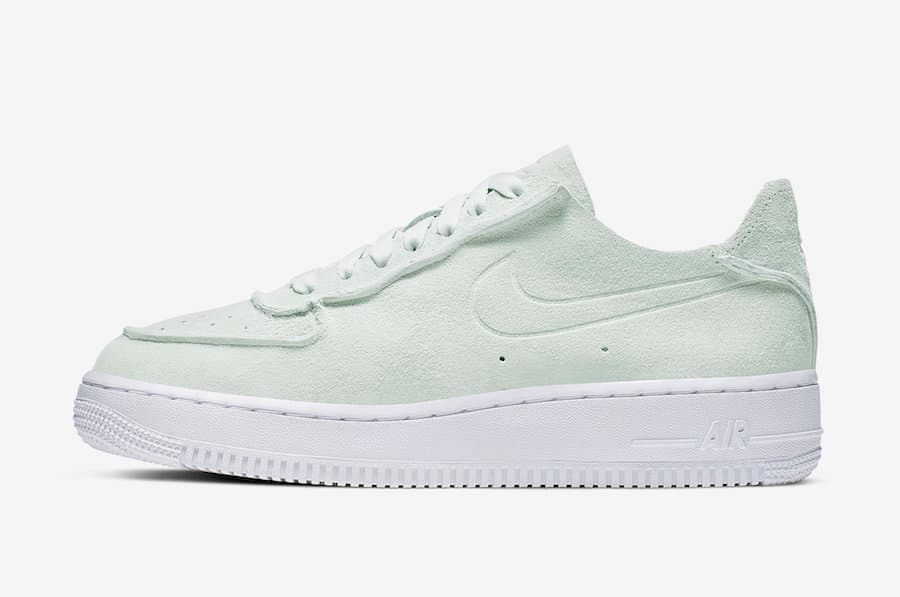 Nike Air Force 1 Decon WMNS release photo 2