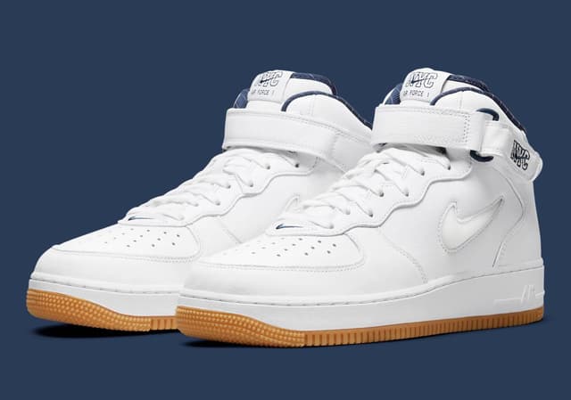 Nike Air Force 1 Mid "NYC" Nike release photo