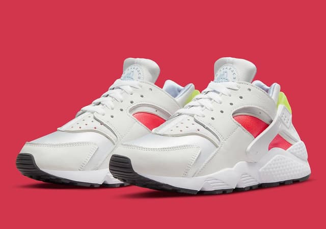 Nike Air Huarache Nike release photo