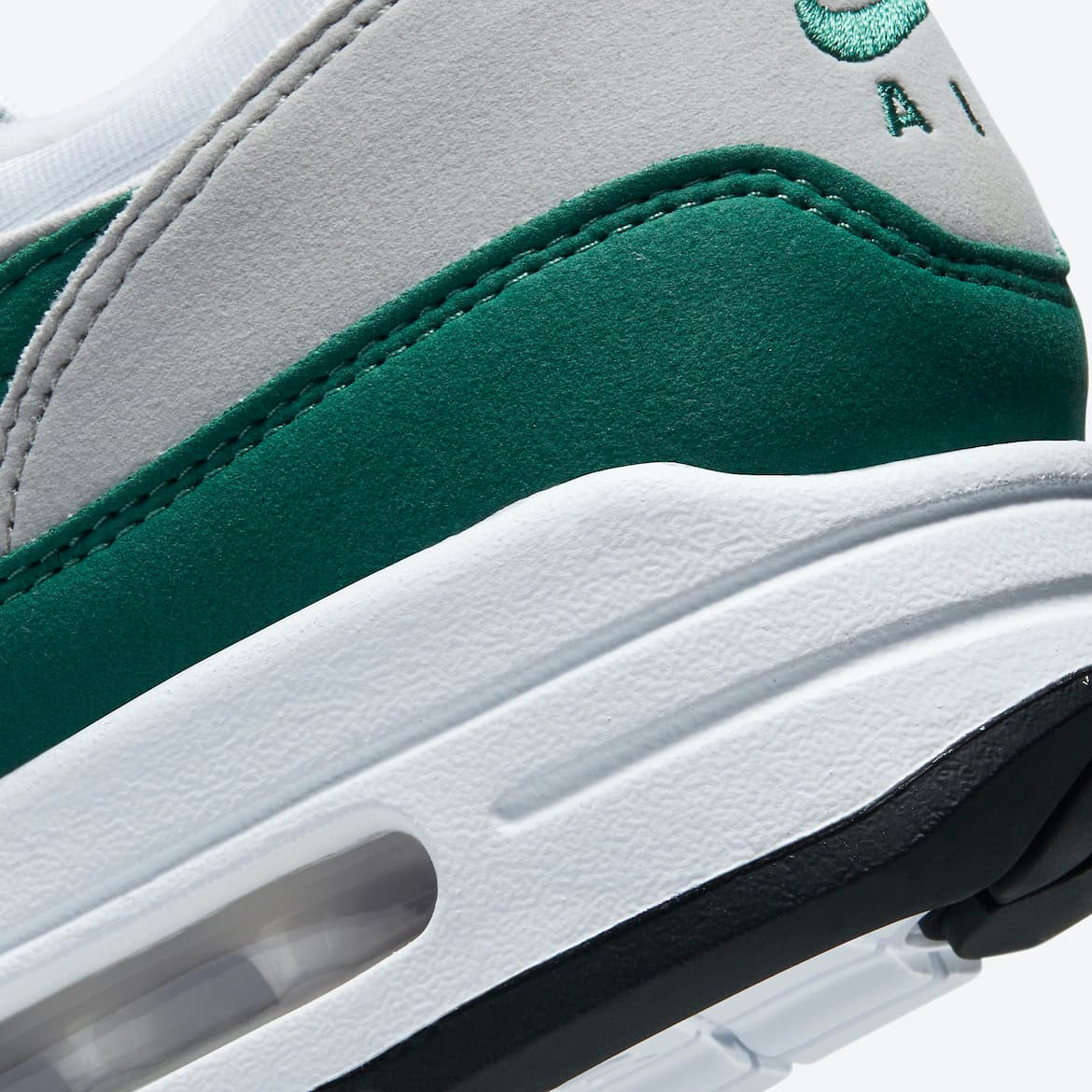 Nike Air Max 1 “Evergreen Aura” release photo 8