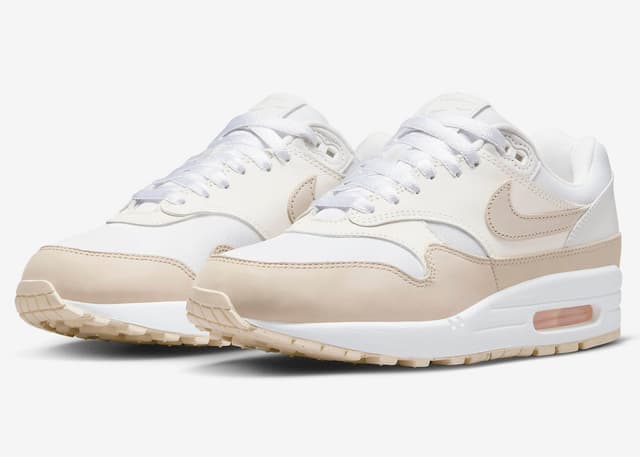 Nike Air Max 1 WMNS “Sanddrift” Nike release photo