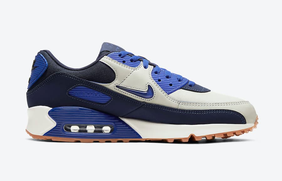 Nike Air Max 90 “Home & Away” release photo 3