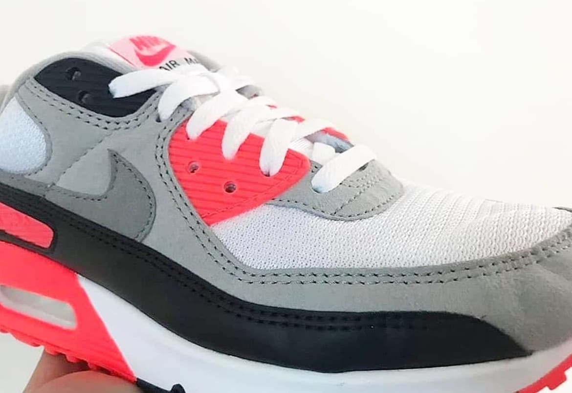 Nike Air Max 90 OG “Infrared” release photo 22