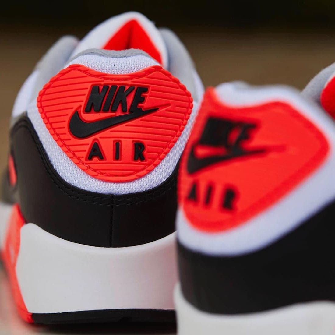Nike Air Max 90 OG “Infrared” release photo 20