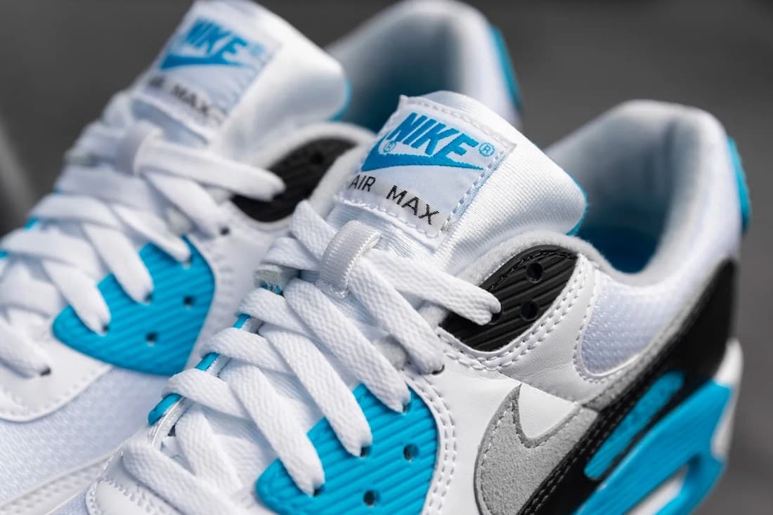 Nike Air Max 90 “Laser Blue” release photo 3