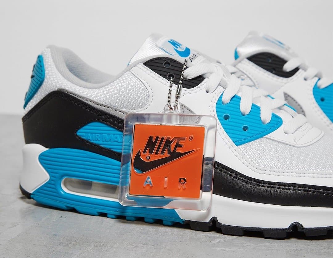 Nike Air Max 90 “Laser Blue” release photo 26