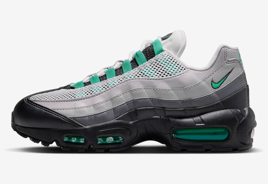 Nike Air Max 95 WMNS “Stadium Green” release photo 3