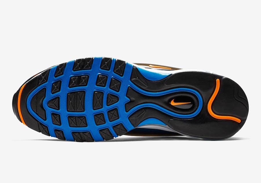 Nike Air Max Deluxe release photo 5