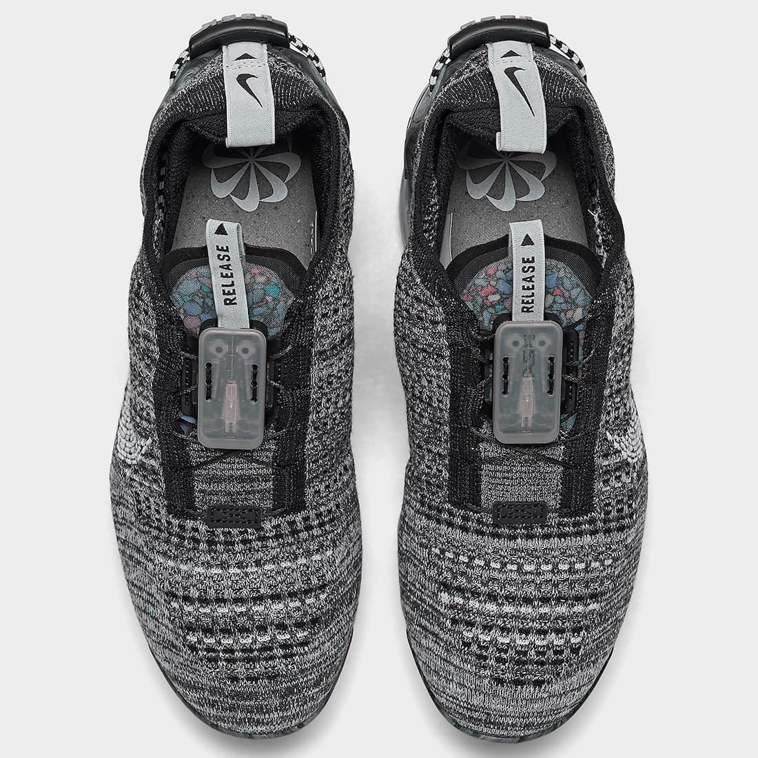 Nike Air VaporMax 2020 “Oreo” release photo 4