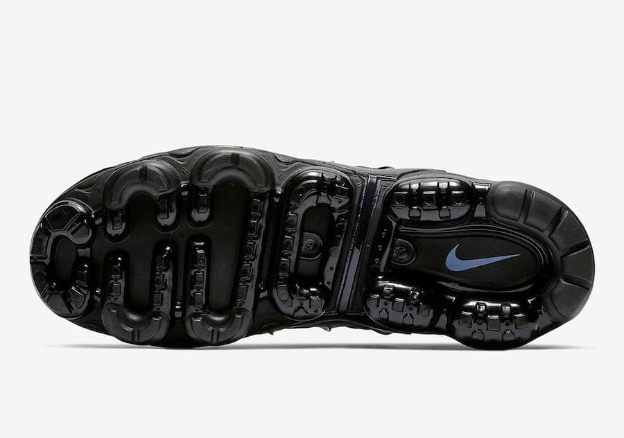 Nike Air VaporMax Plus release photo 5