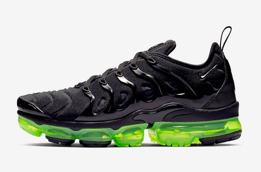 Nike Air VaporMax Plus release photo 2