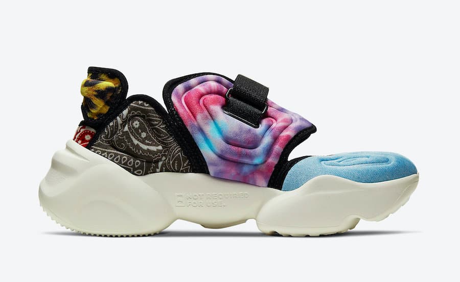 Nike Aqua Rift release photo 4