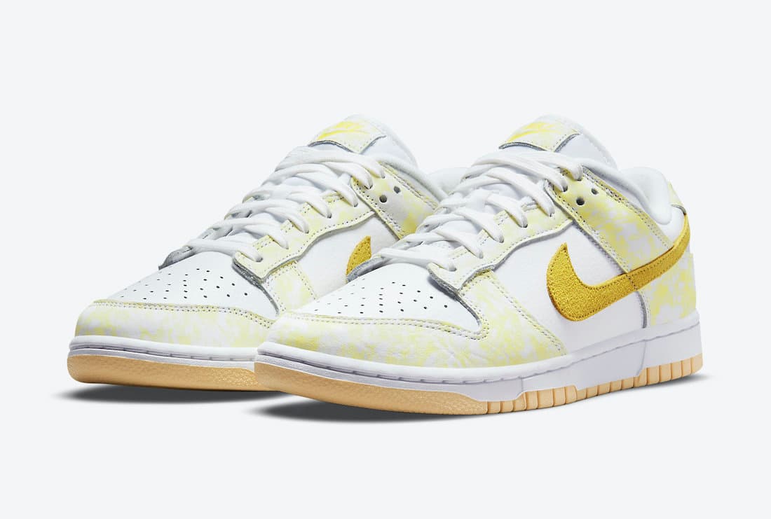 Nike Dunk Low WMNS “Yellow Strike” release photo 2