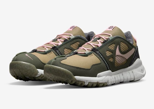Nike Free Terra Vista “Brown Kelp” Nike release photo