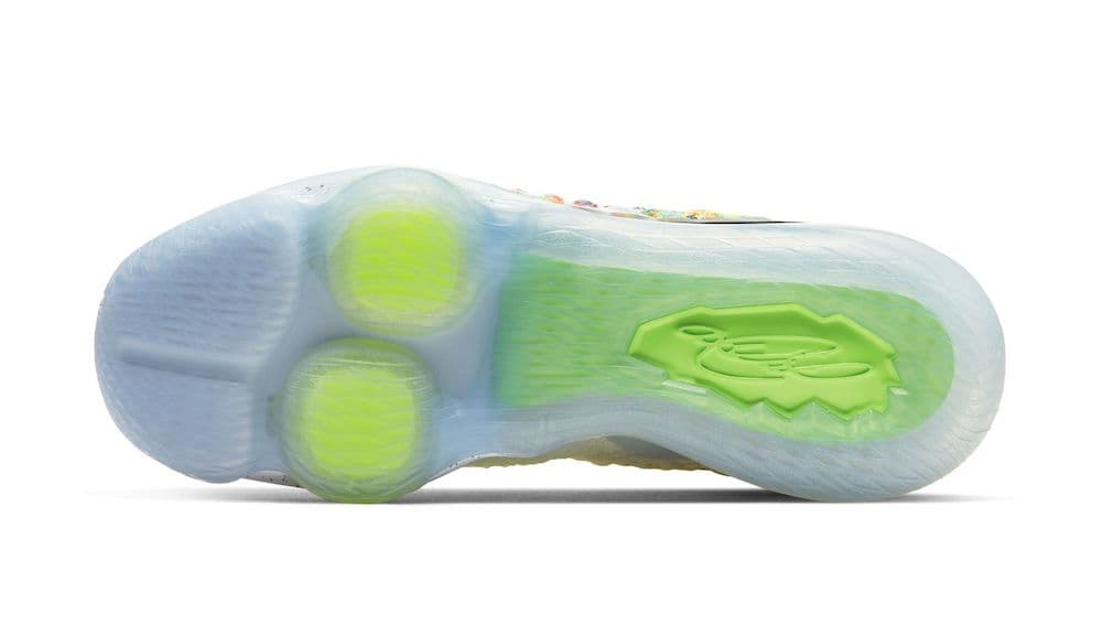 Nike LeBron 17 “Command Force” release photo 7