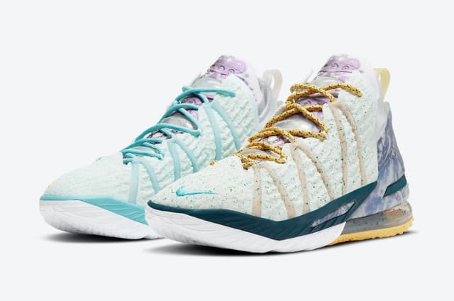 Nike LeBron 18 “Reflections Flip” Nike release photo