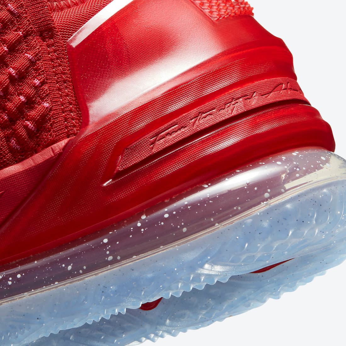Nike LeBron 18 “X-Mas in LA” release photo 9