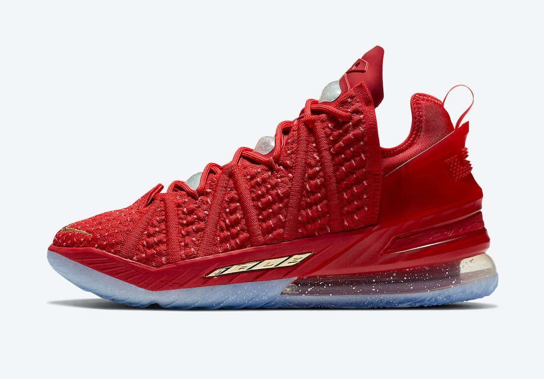 Nike LeBron 18 “X-Mas in LA” release photo 3