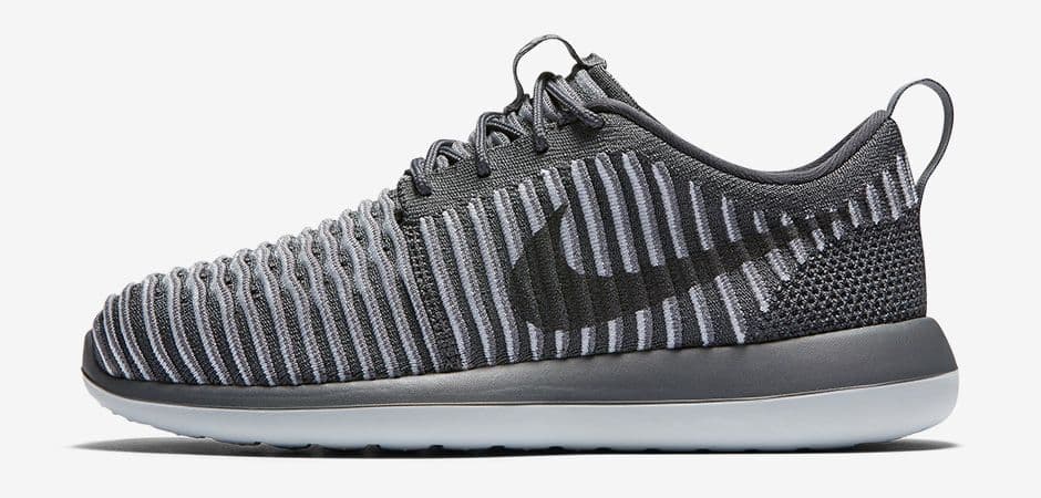 Nike WMNS Roshe Two Flyknit release photo 2