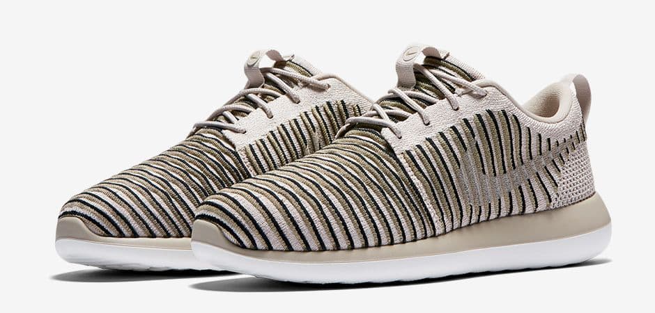 Nike WMNS Roshe Two Flyknit release photo 1