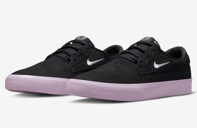 Nike SB Shane “Black Doll” Nike release photo