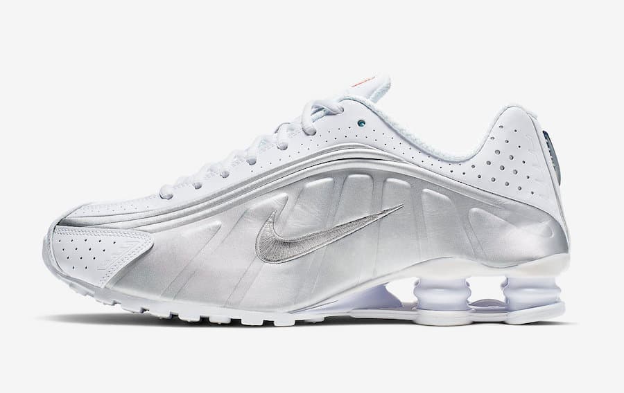 Nike Shox R4 release photo 2