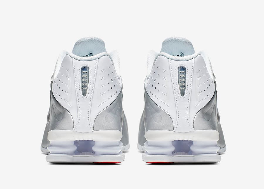 Nike Shox R4 release photo 5
