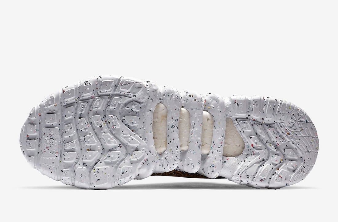 Nike Space Hippie 01 release photo 6