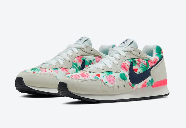 Nike Venture Runner “N7” Nike release photo
