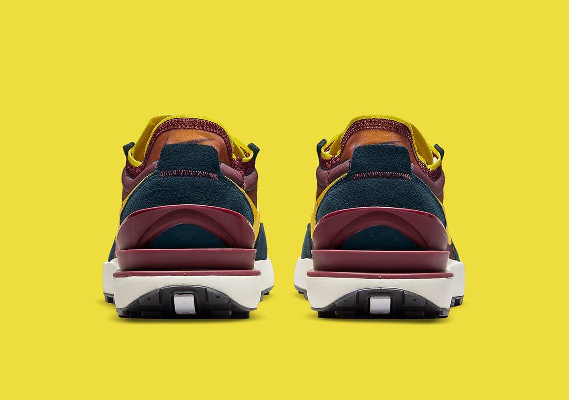 Nike Waffle One release photo 3