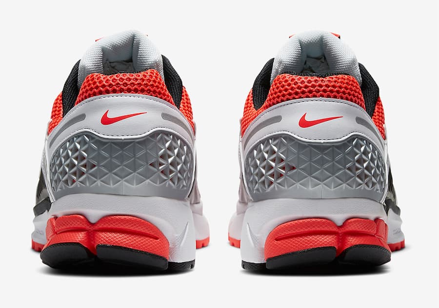 Nike Zoom Vomero SE “Bright Crimson” release photo 5