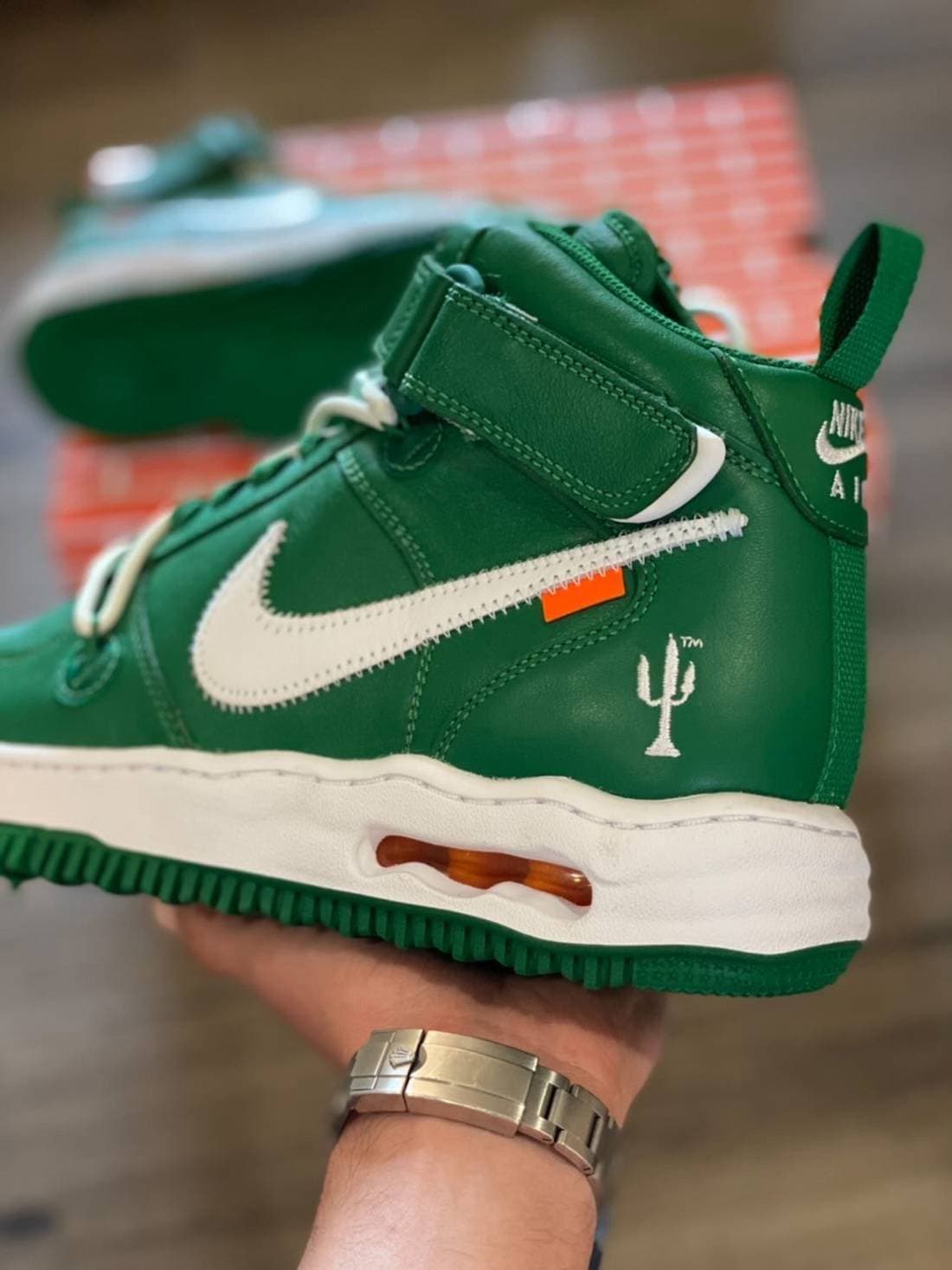 Off-White x Nike Air Force 1 Mid “Pine Green” release photo 18