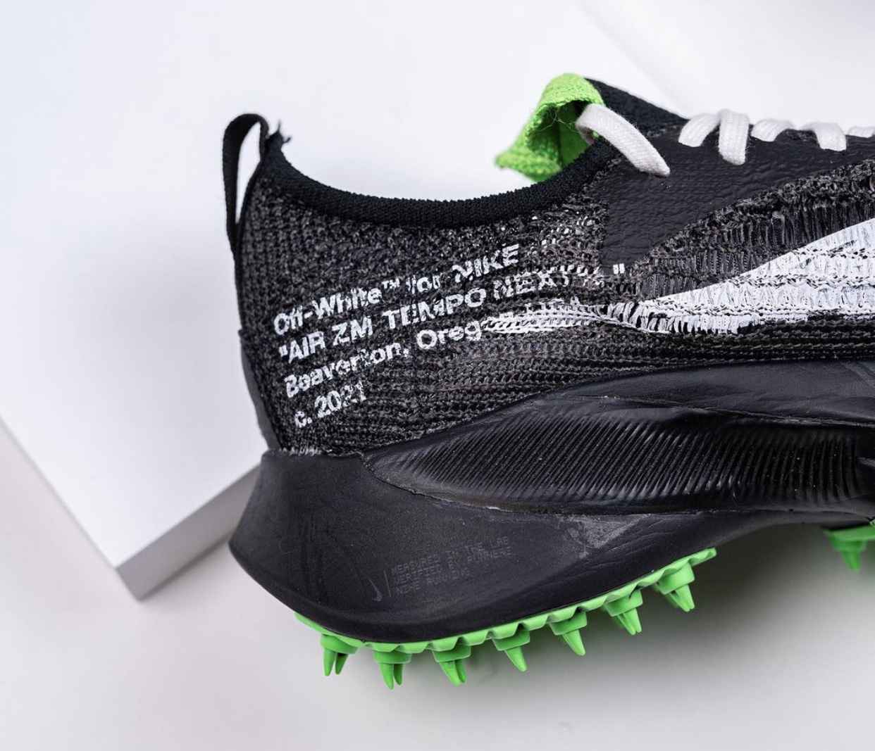 Off-White x Nike Air Zoom Tempo NEXT% release photo 67
