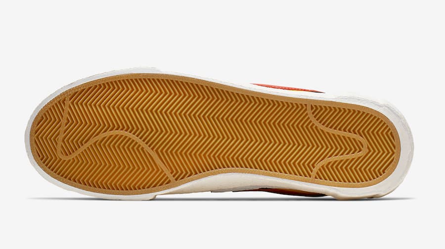 Sacai x Nike Blazer Mid release photo 5