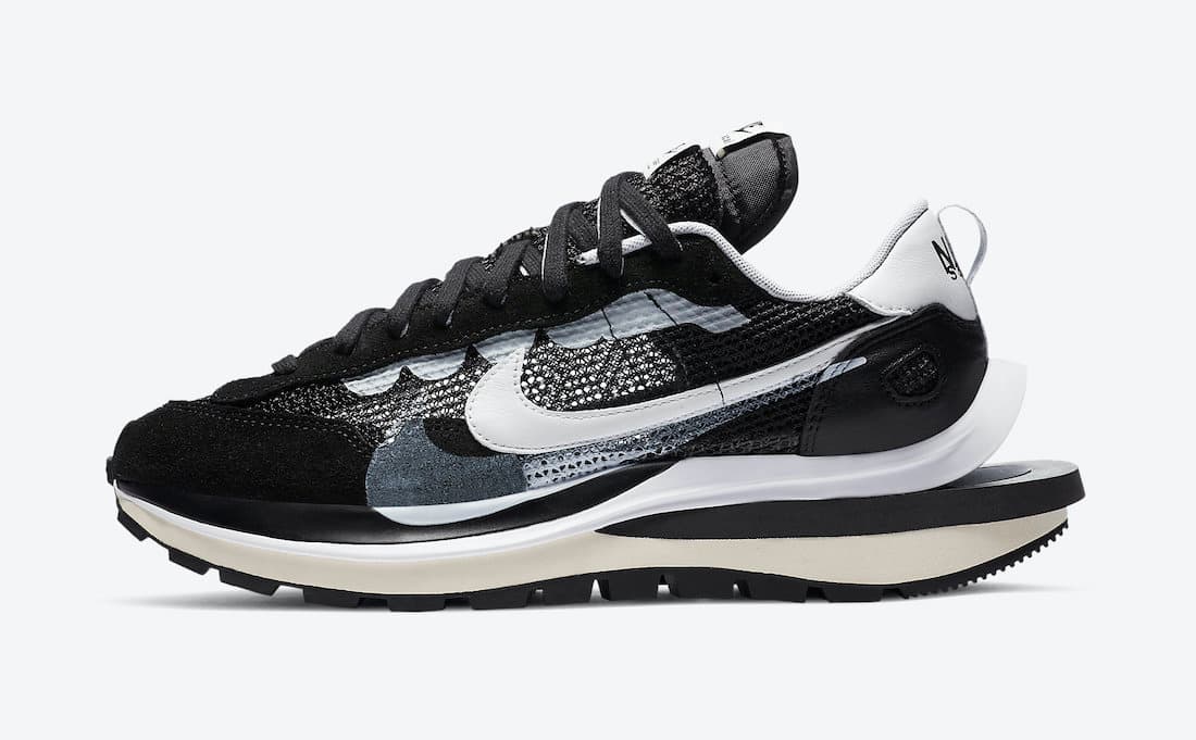 Sacai x Nike VaporWaffle release photo 3