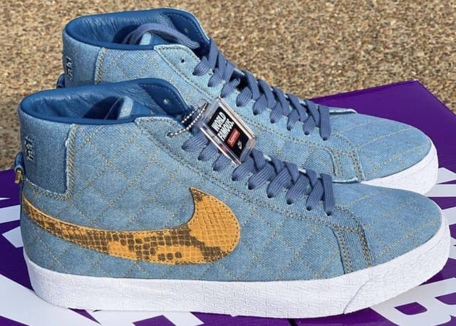 Supreme x Nike SB Blazer Mid “Black” Nike release photo