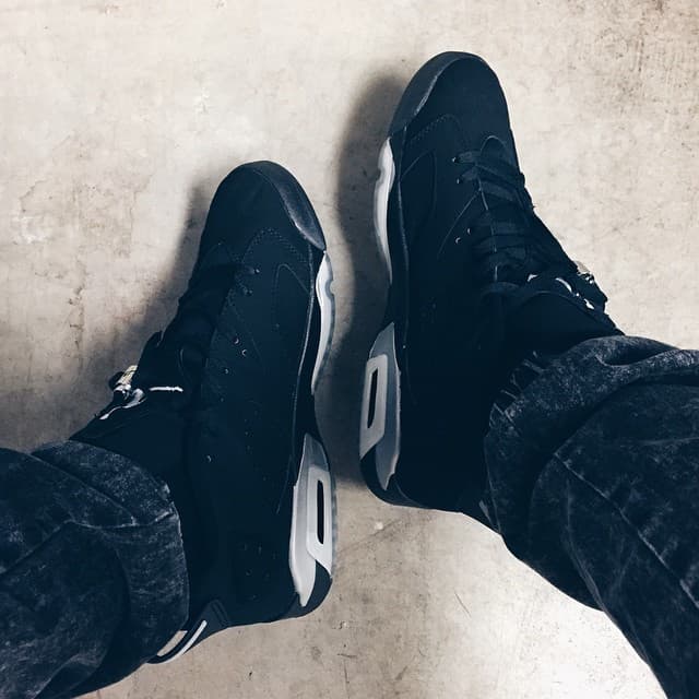 Air Jordan 6 Low release photo 2