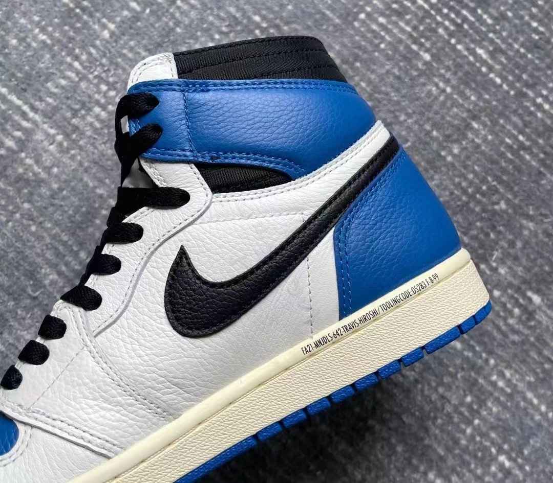 Travis Scott x Fragment x Air Jordan 1 High OG release photo 9