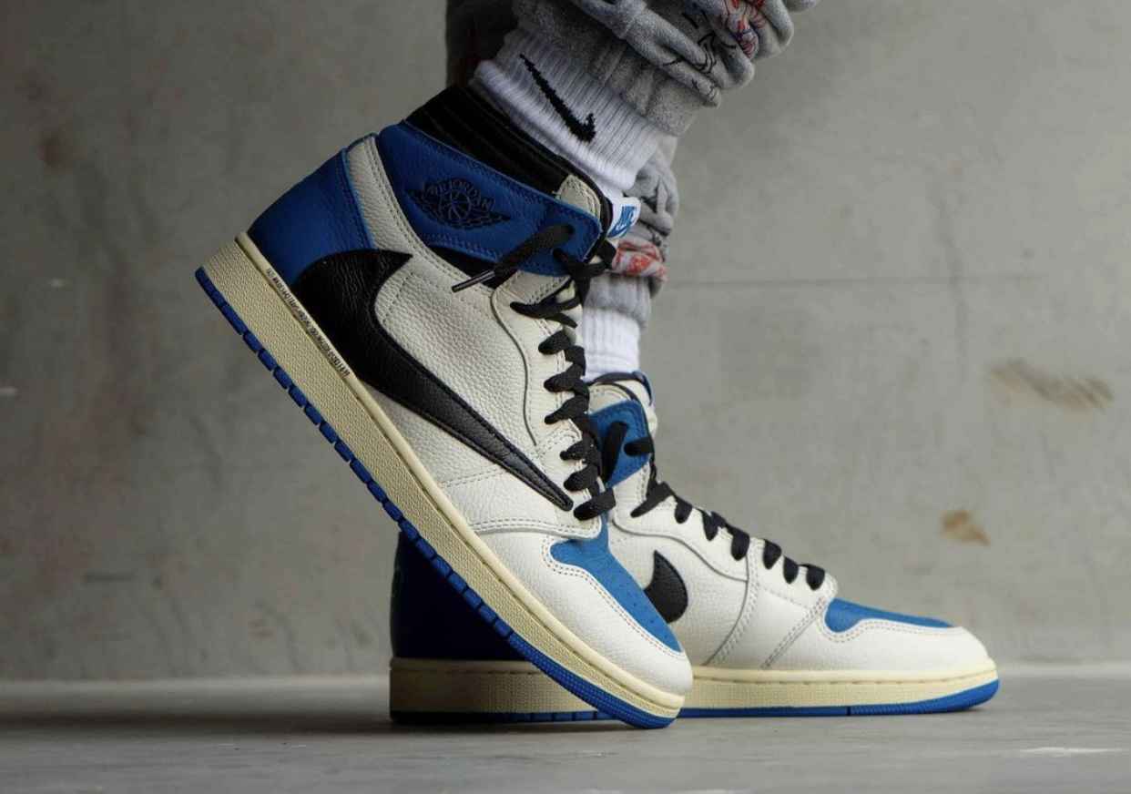 Travis Scott x Fragment x Air Jordan 1 High OG release photo 25