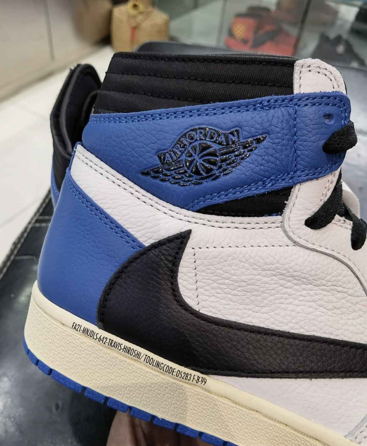 Travis Scott x Fragment x Air Jordan 1 High OG release photo 38