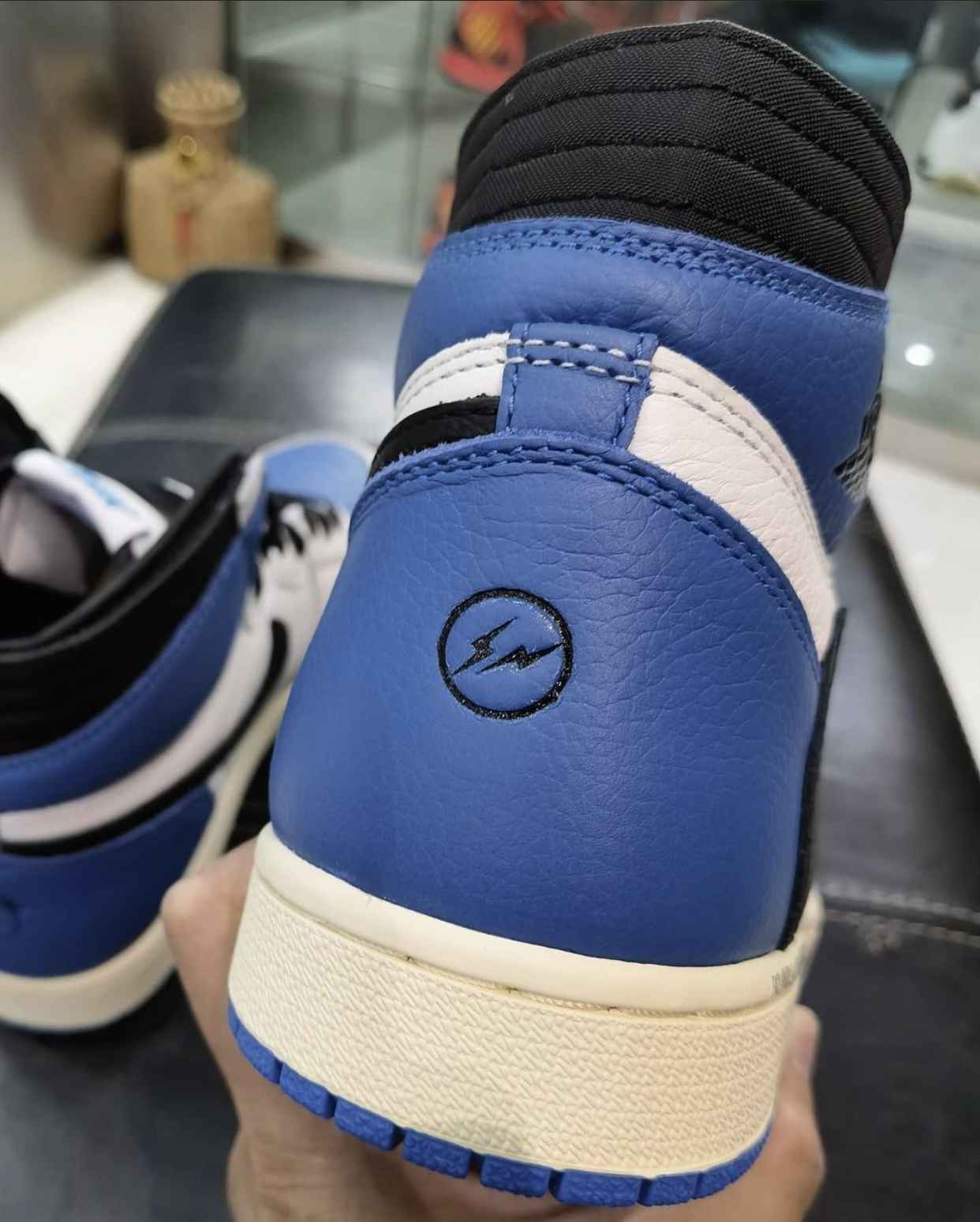 Travis Scott x Fragment x Air Jordan 1 High OG release photo 42