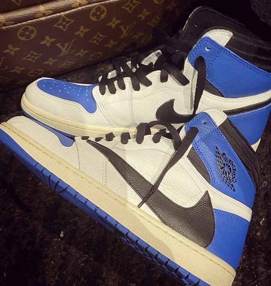 Travis Scott x Fragment x Air Jordan 1 High OG release photo 55