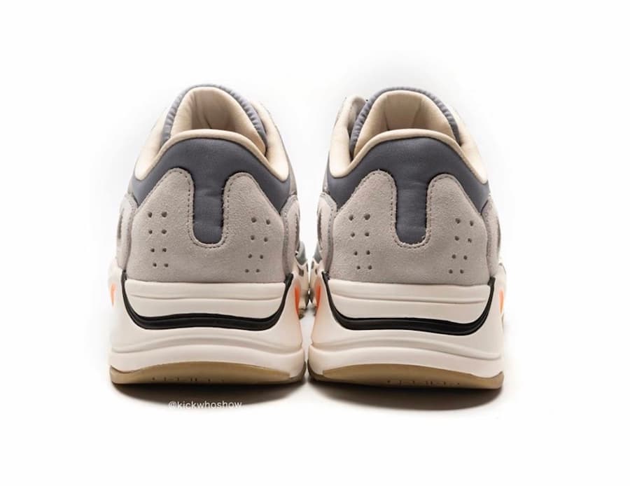 adidas Yeezy Boost 700 release photo 5