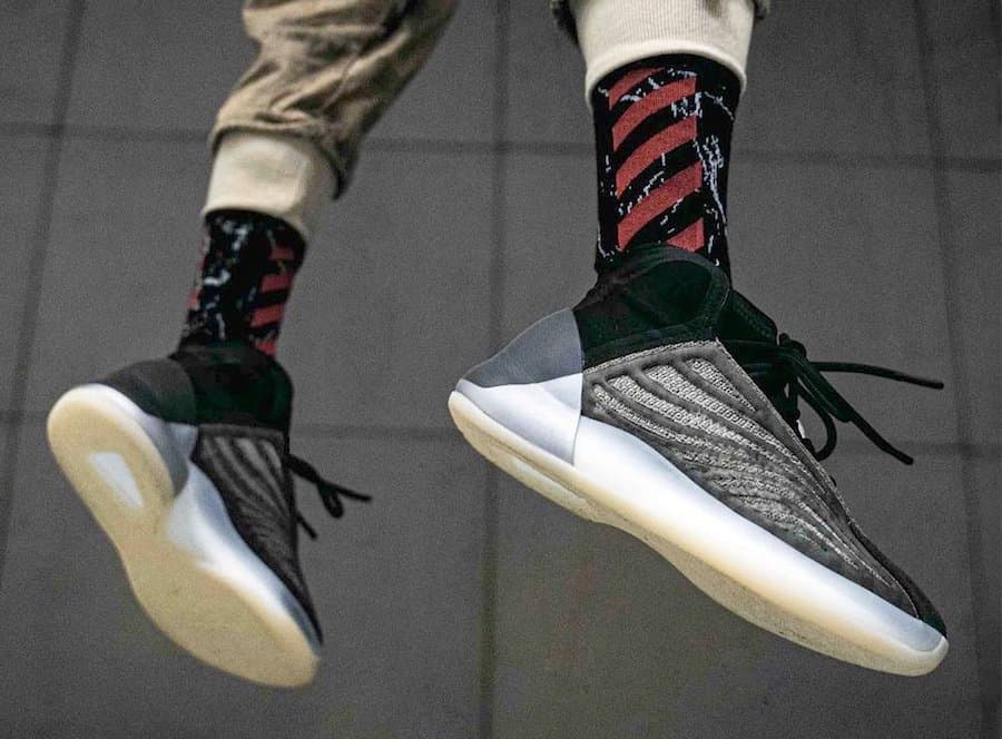 adidas Yeezy Quantum “Barium” release photo 7