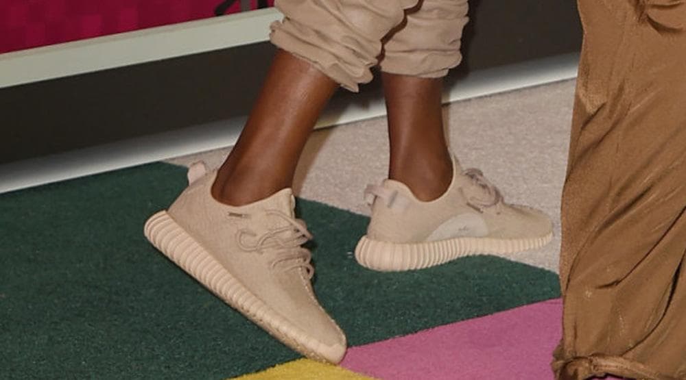 adidas Yeezy 350 Boost release photo 1