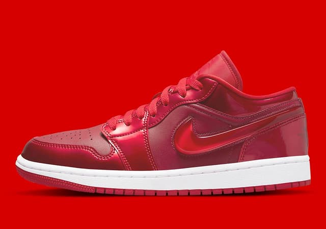 Air Jordan 1 Low "Pomegranate" Jordan release photo
