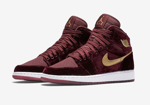 Air Jordan 1 Retro High Premium GS Jordan release photo
