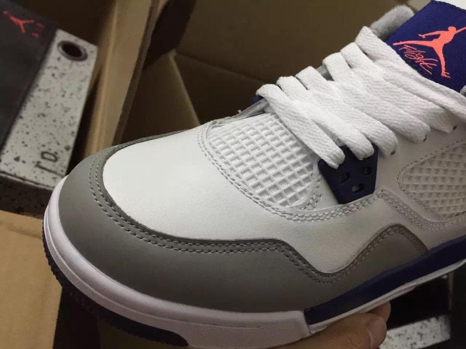 Air Jordan 4 GS release photo 2