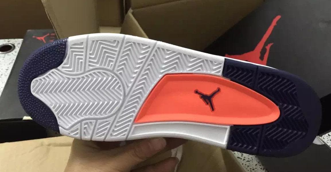 Air Jordan 4 GS release photo 3