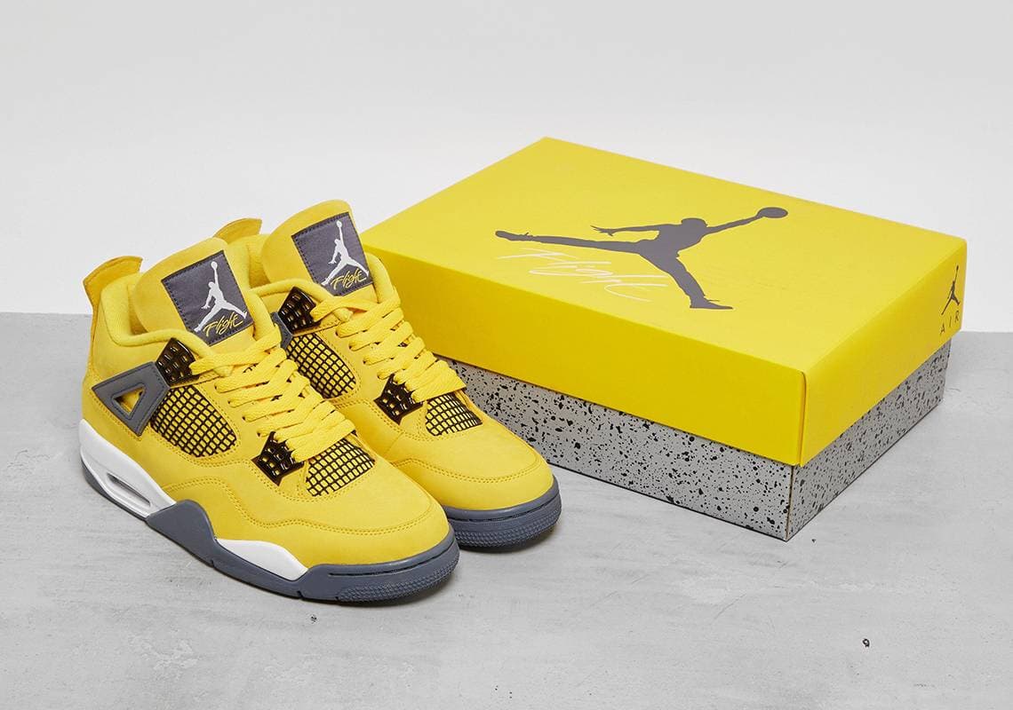 Air Jordan 4 “Lightning” release photo 2